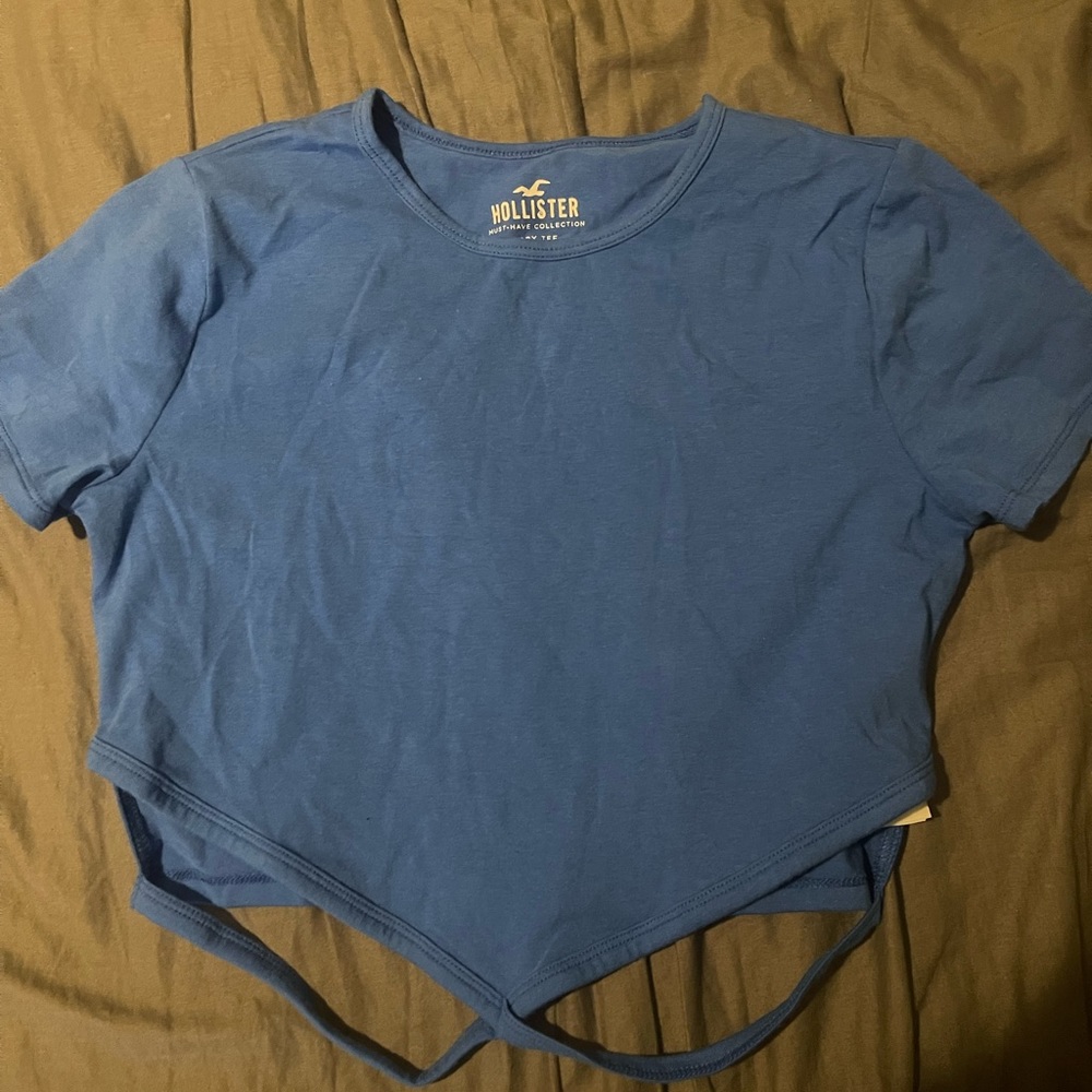 hollister royal blue crop top